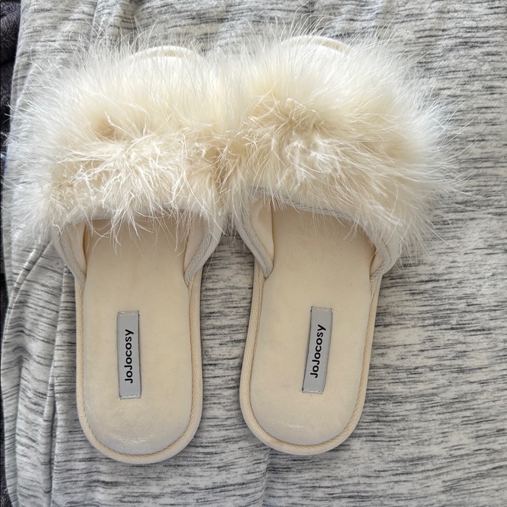 Joules Cream Plush Fur Slippers